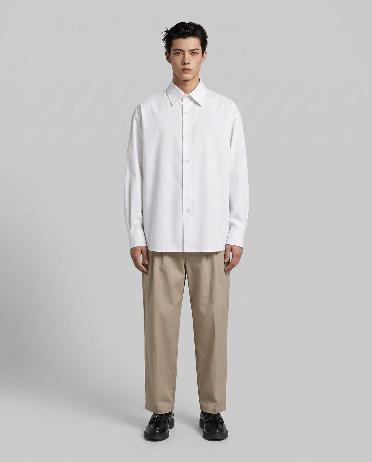 Chemise oversize blanche en popeline Lebrun Paris, silhouette