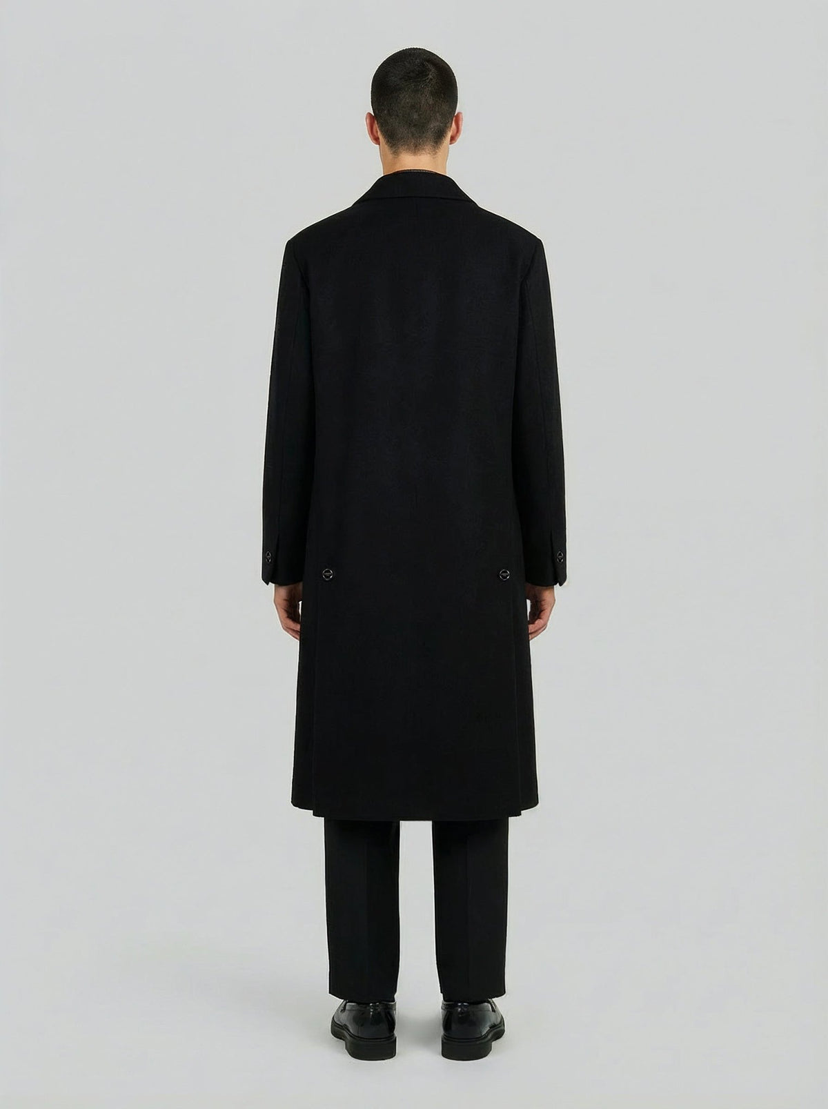 남성용 블랙 울 미니멀 롱코트, Lebrun Paris, Made in France