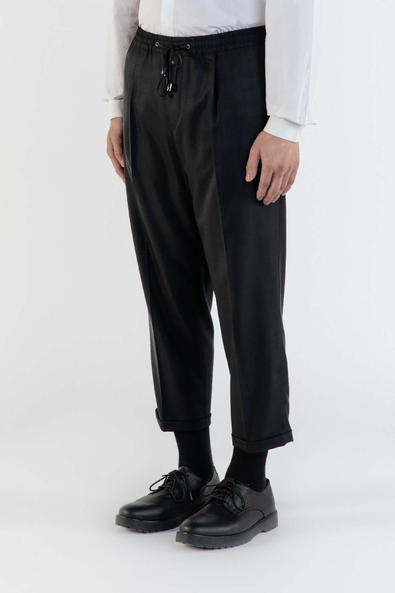 Pantalone in lana nera con pince e cintura elastica uomo, Lebrun Paris, Made in France